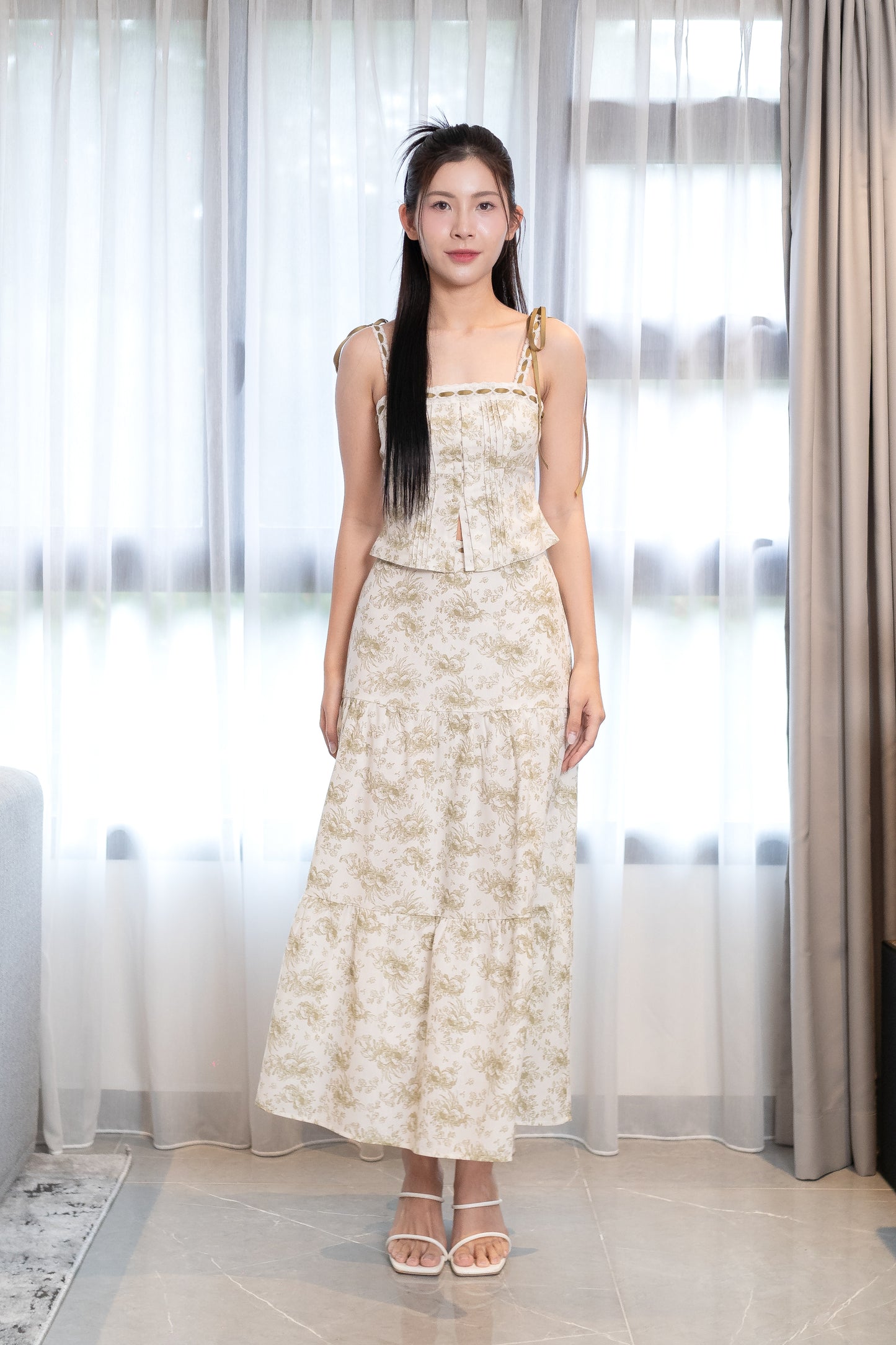 LENA FLORAL PINTUCK RIBBON-TIE LACE TRIM CORSET TOP (LIGHT OLIVE)