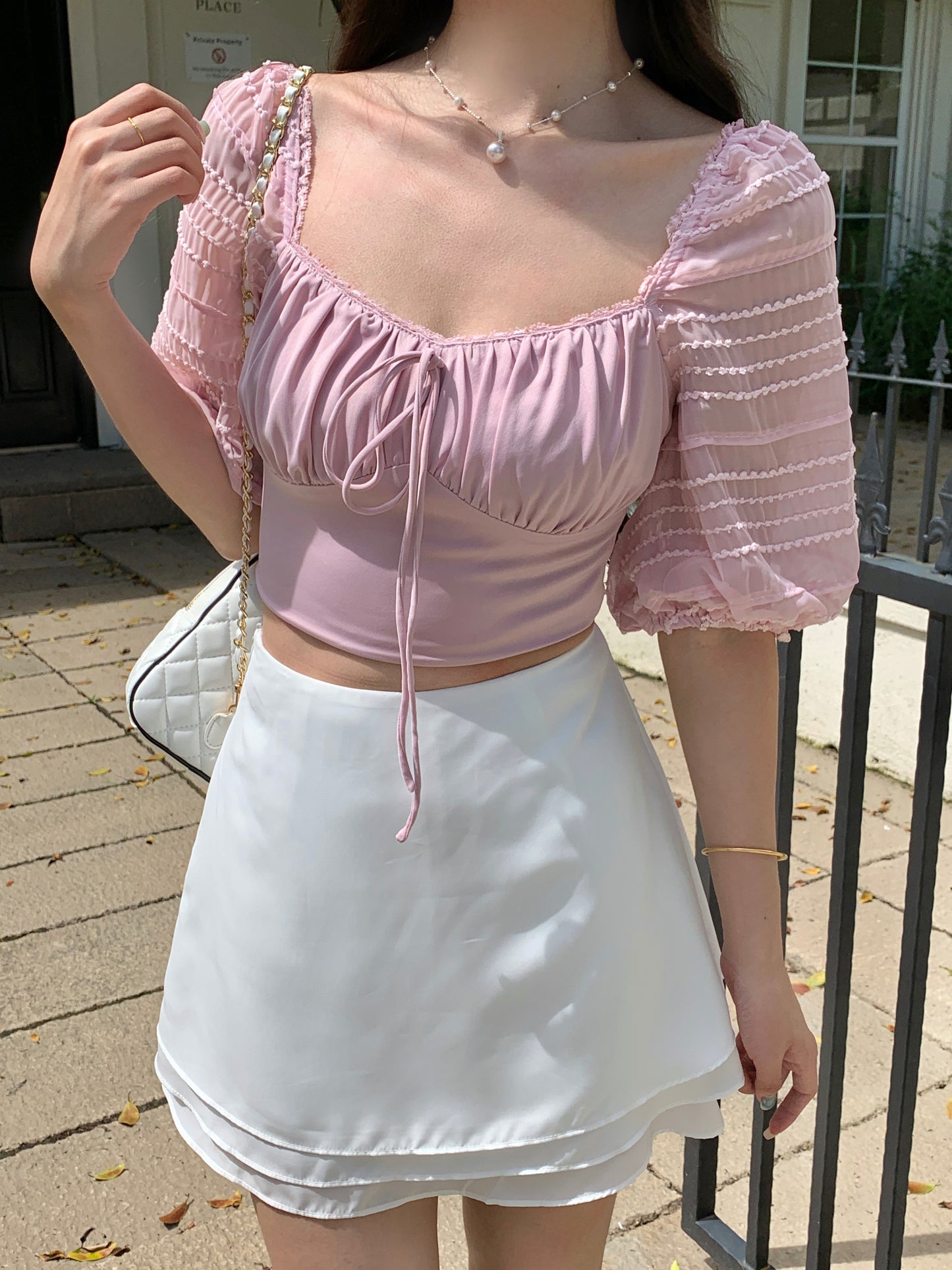 ZINNIA PUFFY SLEEVE LACE TRIM TOP (LIGHT PINK)