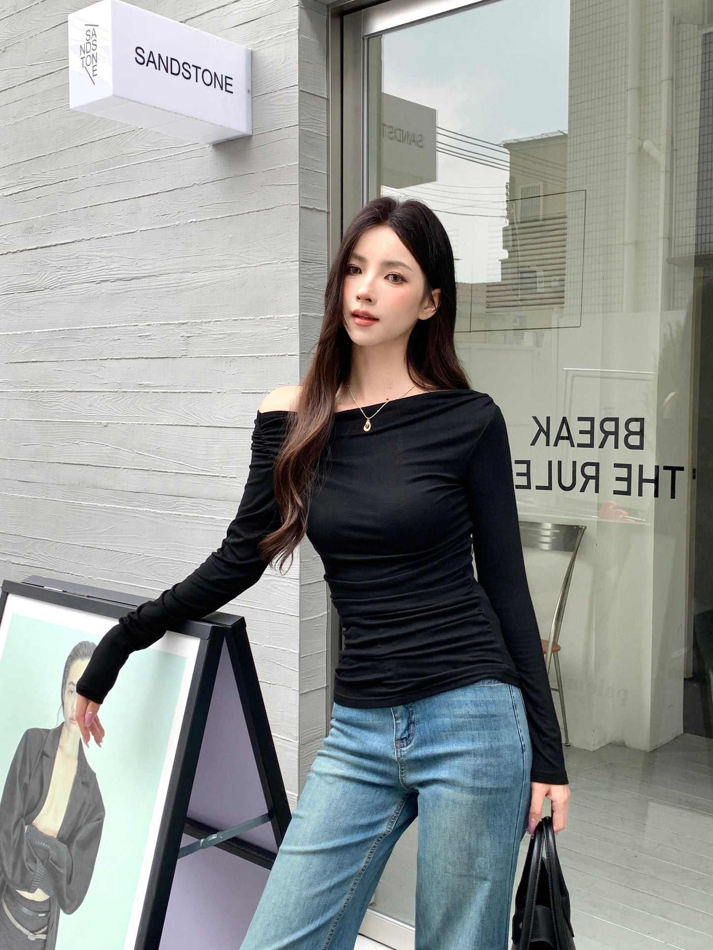 TIERNA OFF-SHOULDER RUCHED LONG SLEEVE TOP (BLACK)