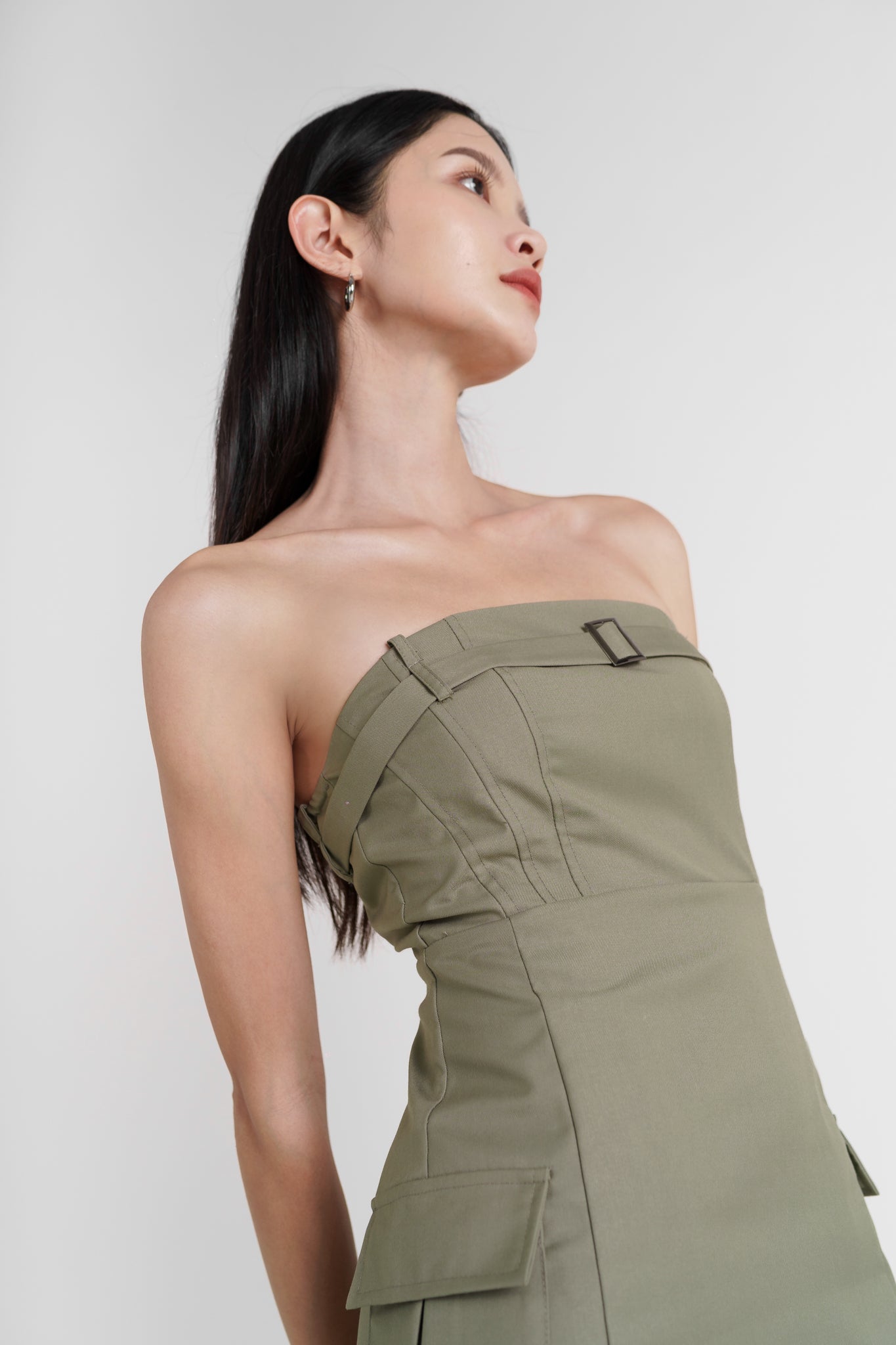 ELIO CARGO BELTED POCKET TUBE DRESS(DARK SAGE)