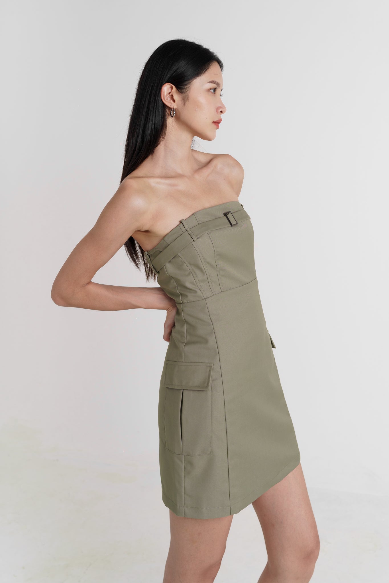 ELIO CARGO BELTED POCKET TUBE DRESS(DARK SAGE)