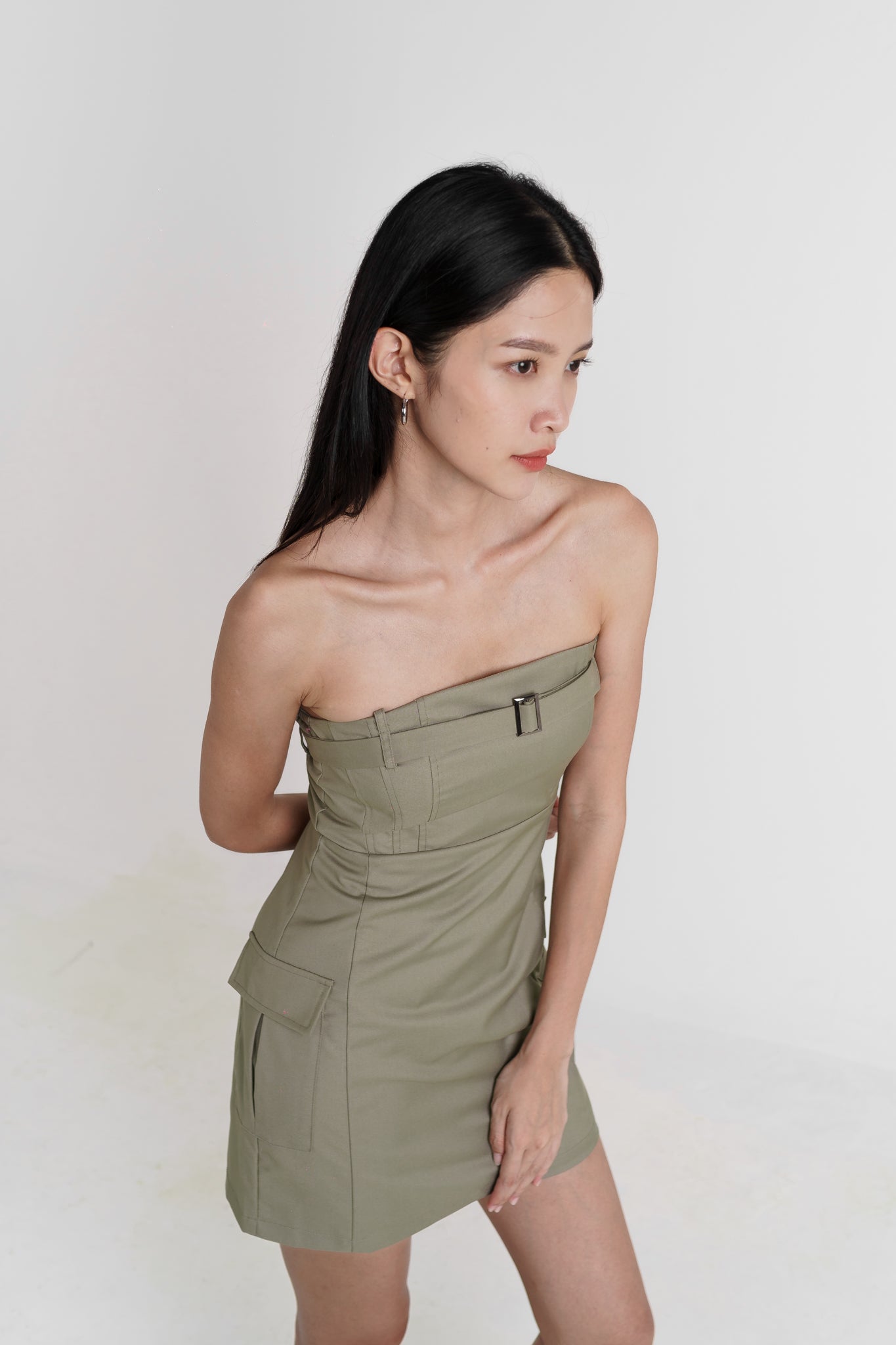 ELIO CARGO BELTED POCKET TUBE DRESS(DARK SAGE)