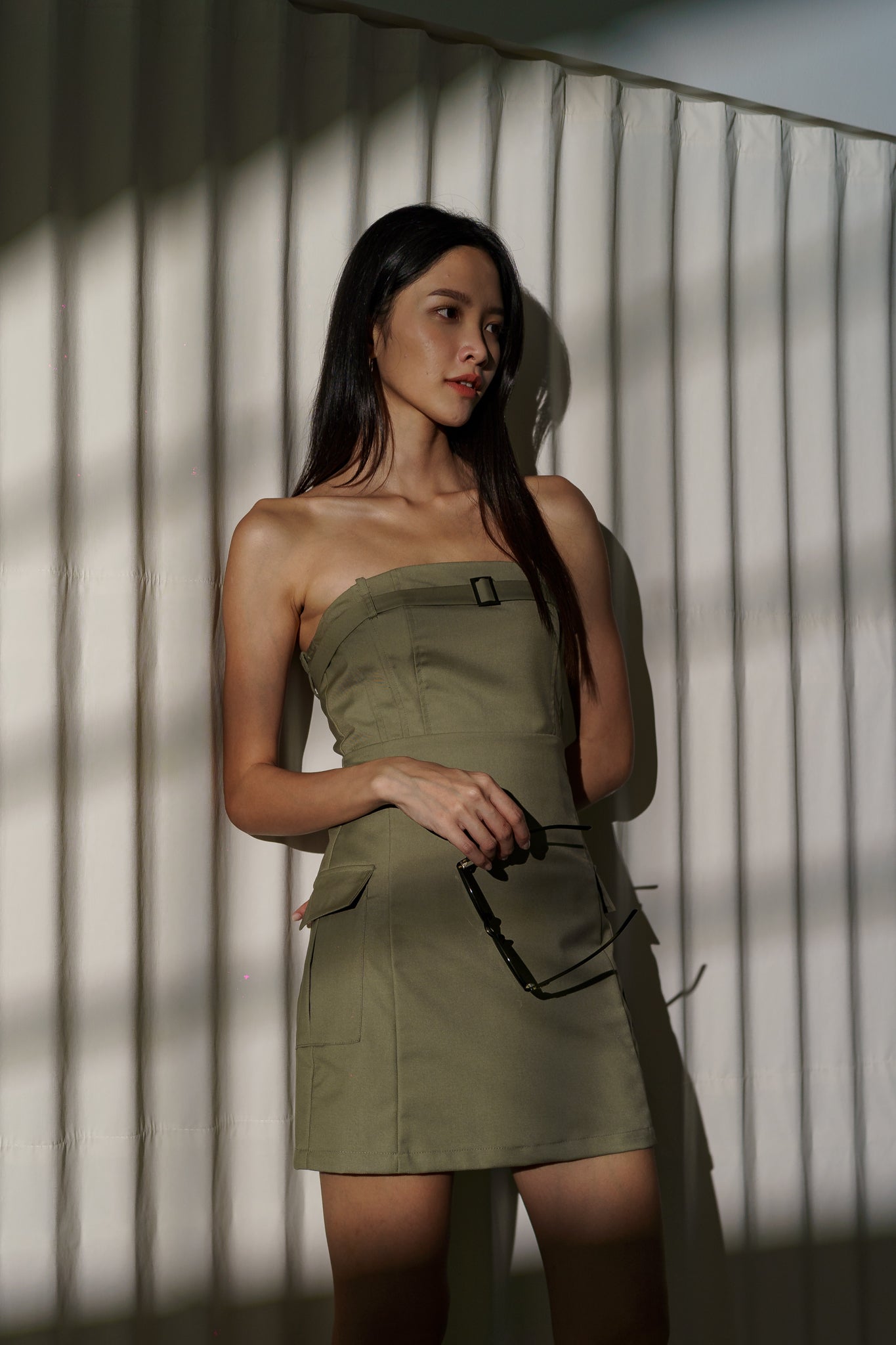 ELIO CARGO BELTED POCKET TUBE DRESS(DARK SAGE)