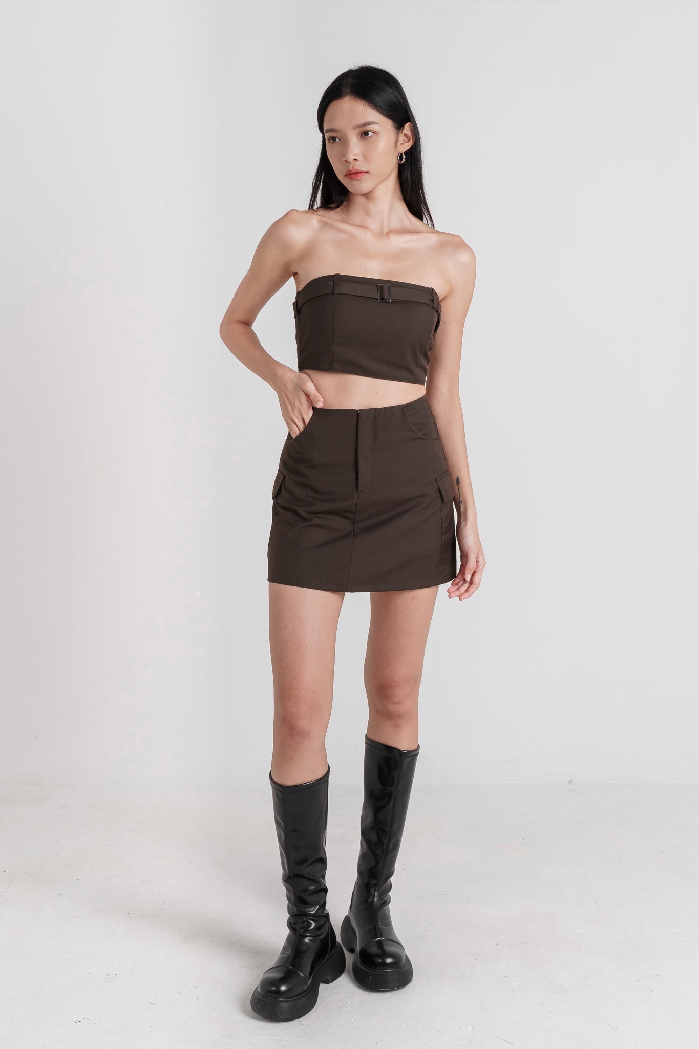 RAYNA CARGO PADDED TUBE TOP WITH BELT(UMBER BROWN)