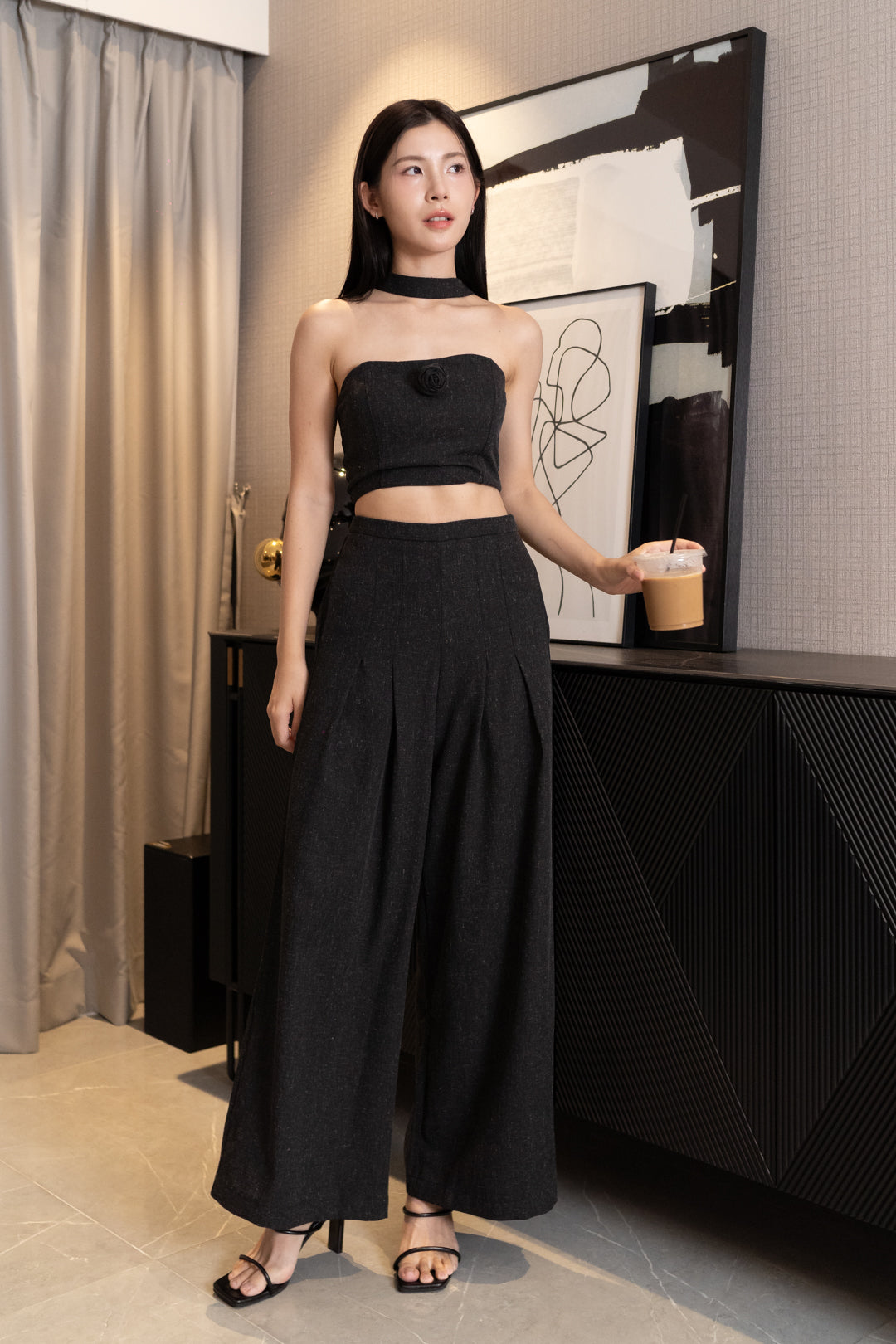 ROSA PLEATED WIDE LEG PANTS (BLACK)