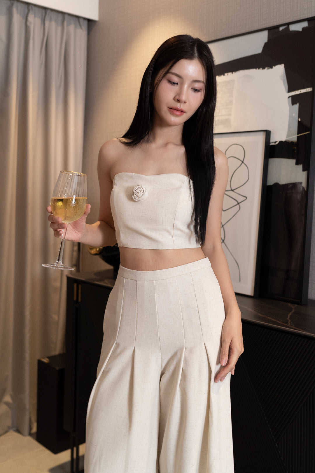 ROSE PADDED SWEETHEART TUBE TOP (CREAM)