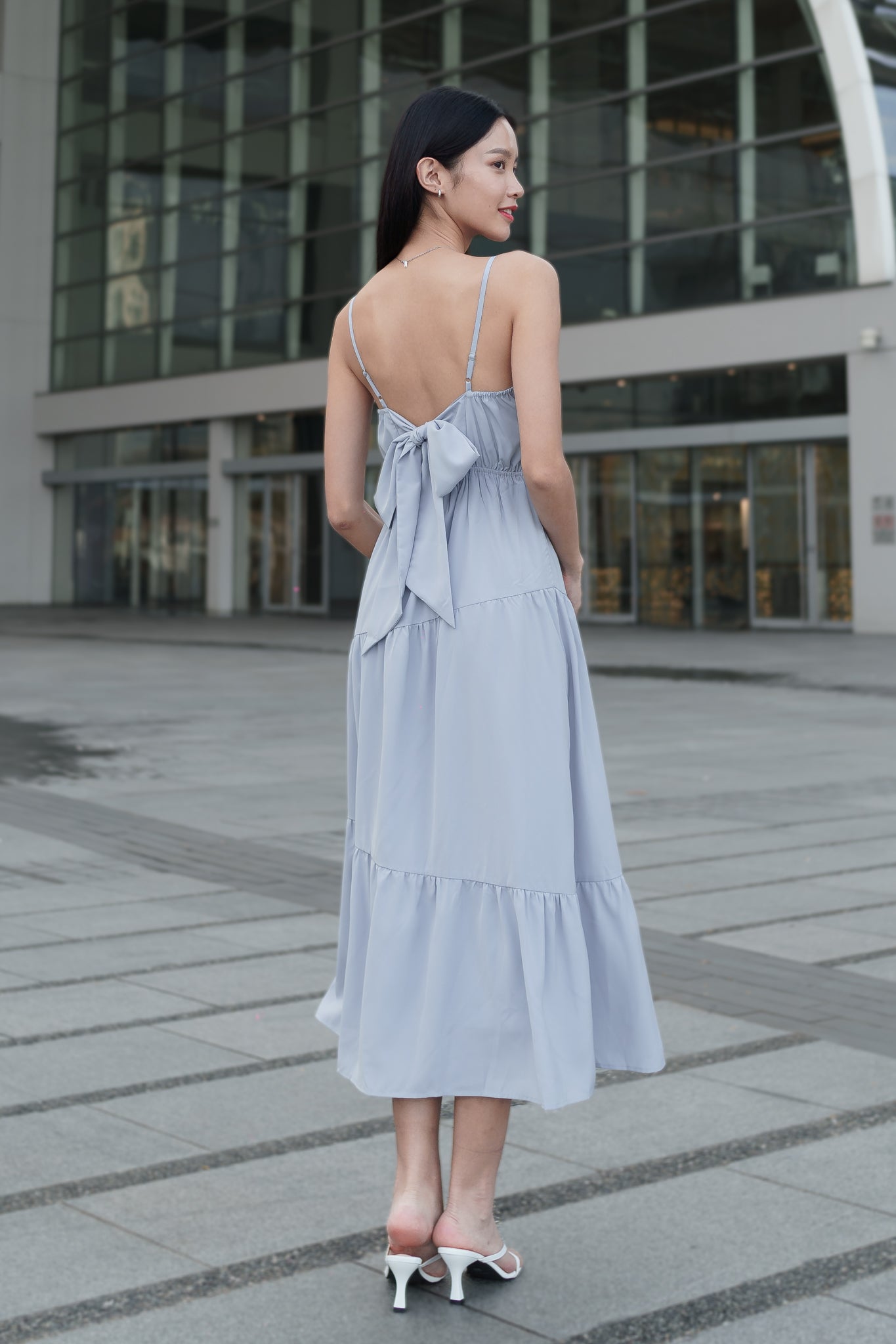 VIONA PADDED TIE-BACK RIBBON TIERED MAXI DRESS(DUSTY BLUE) VIONA PADDED TIE-BACK RIBBON TIERED MAXI DRESS(DUSTY BLUE)