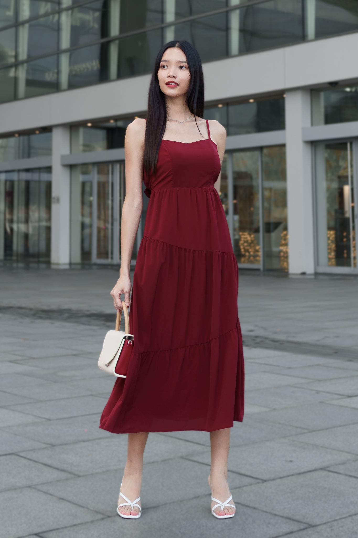 VIONA PADDED TIE-BACK RIBBON TIERED MAXI DRESS(MAROON)