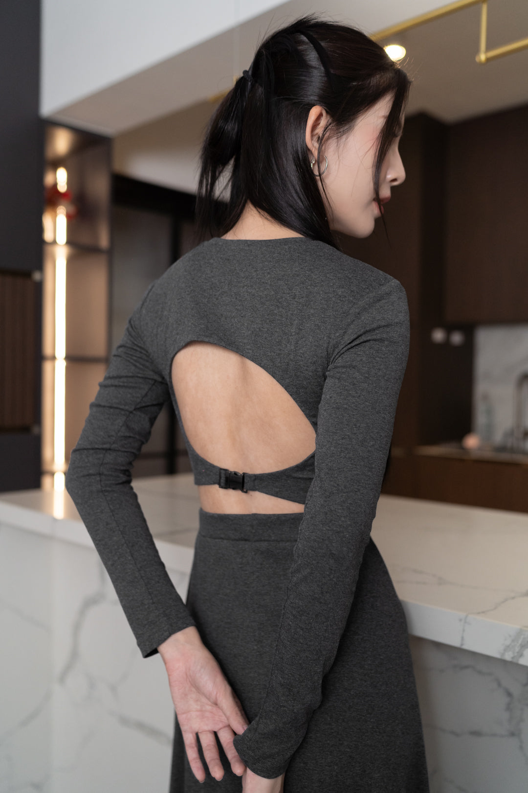 KYRA PADDED BUCKLE LONG SLEEVE TOP (SHADOW GREY)