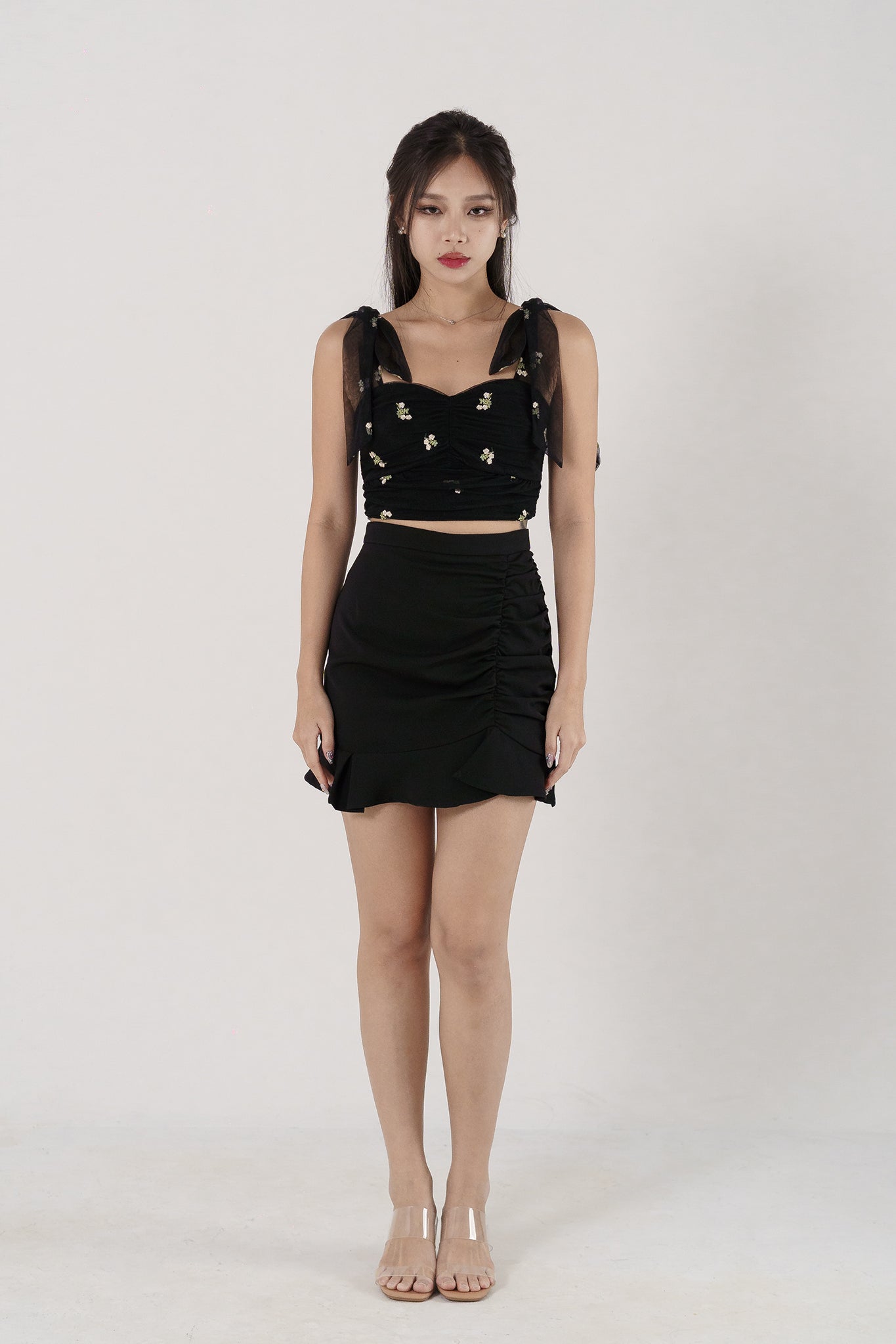 AVELINE EMBROIDERED FLORAL MESH TOP WITH RIBBON STRAPS(BLACK)