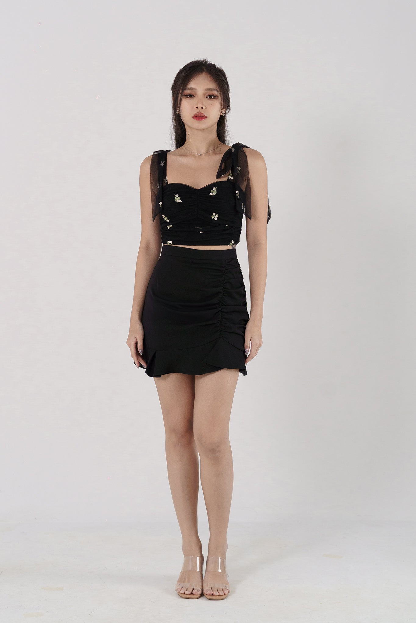 AVELINE EMBROIDERED FLORAL MESH TOP WITH RIBBON STRAPS(BLACK)